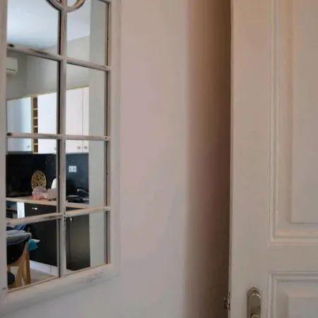 Appartamento Charming 6 M From The Main Street *